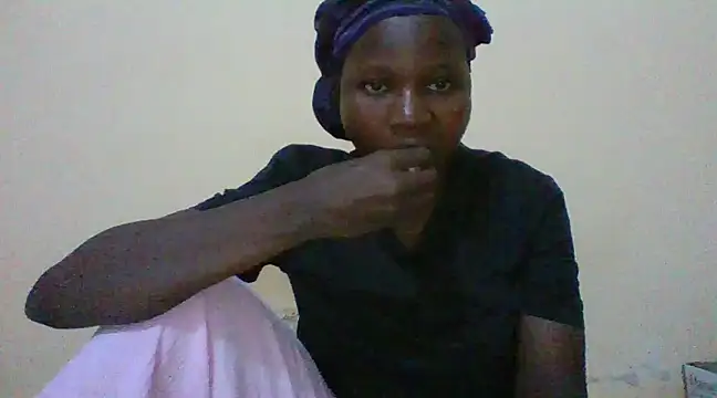 Snapshot of prettychic5 chatting on 28, 1, 2025 prettychic5 online show from 28, 1, 2025