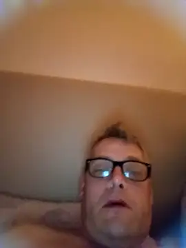 Snapshot of adriaan1975 chatting on 2, 11, 2025 adriaan1975 online show from 2, 11, 2025