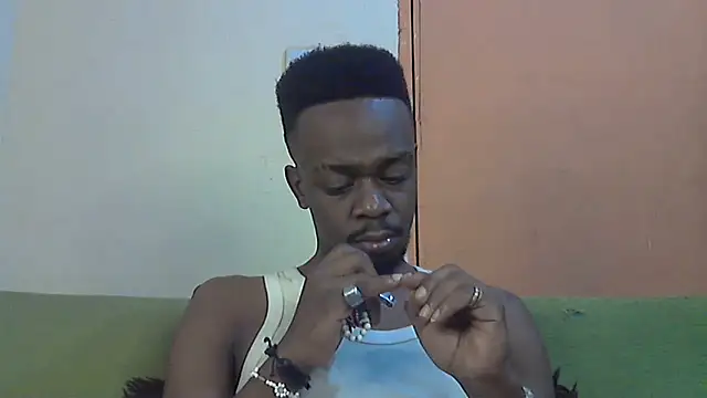 Snapshot of BIGDICKMULLAH chatting on 18, 12, 2025 BIGDICKMULLAH online show from 18, 12, 2025