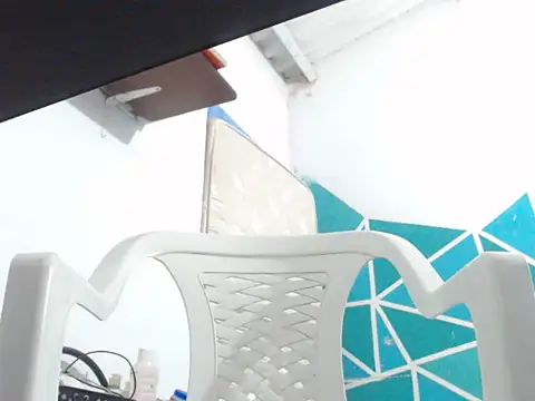 Snapshot of boymaster18 chatting on 14, 1, 2026 boymaster18 online show from 14, 1, 2026