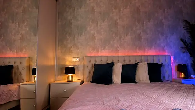 Snapshot of Rai_Raisa chatting on 18, 9, 2025 Rai Raisa online show from 18, 9, 2025