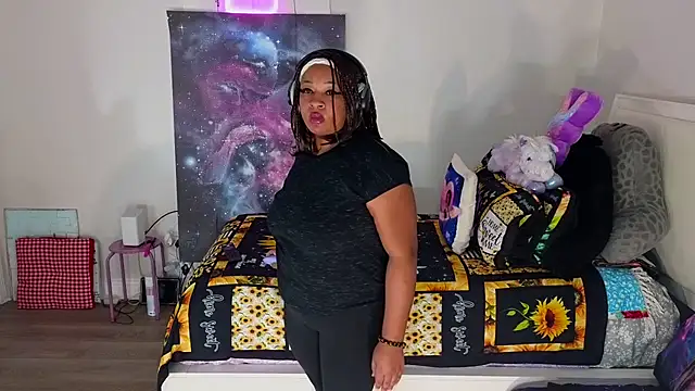 temptressbeauty24 online show from 10, 2, 2025