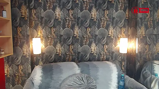 Snapshot of jessthewicked chatting on 22, 12, 2024 jessthewicked online show from 22, 12, 2024