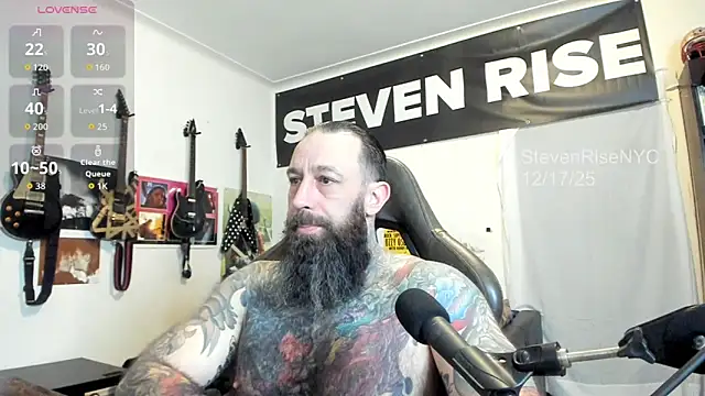 Snapshot of StevenRiseNYC chatting on 18, 12, 2025 StevenRiseNYC online show from 18, 12, 2025
