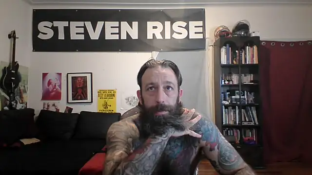 Snapshot of StevenRiseNYC chatting on 30, 5, 2026 StevenRiseNYC online show from 30, 5, 2026