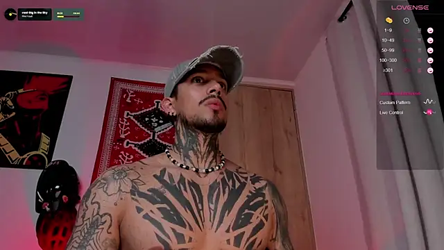 Snapshot of TigerStripes1_ chatting on 17, 3, 2026 TigerStripes1 online show from 17, 3, 2026