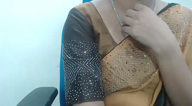 Snapshot of Lovely_Siri_23 chatting on 22, 1, 2025 Lovely Siri 23 online show from 22, 1, 2025