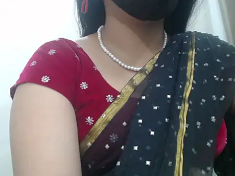 Snapshot of Lovely_Siri_23 chatting on 14, 4, 2026 Lovely Siri 23 online show from 14, 4, 2026