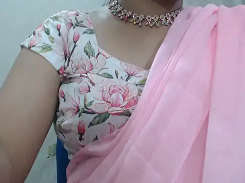 Snapshot of Lovely_Siri_23 chatting on 7, 6, 2026 Lovely Siri 23 online show from 7, 6, 2026