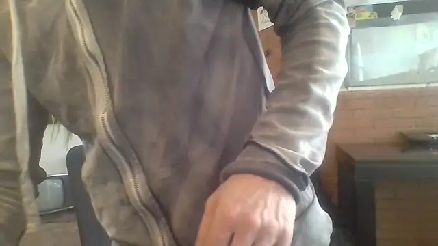 Snapshot of Stevenson988 chatting on 14, 10, 2025 Stevenson988 online show from 14, 10, 2025