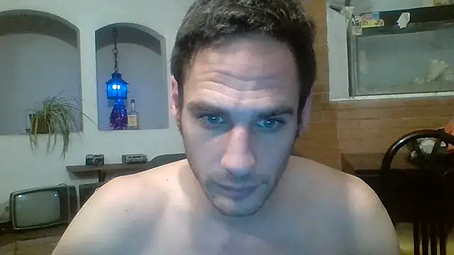 Snapshot of Stevenson988 chatting on 18, 10, 2025 Stevenson988 online show from 18, 10, 2025