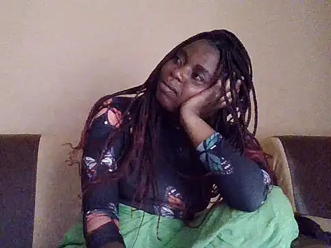 Snapshot of sweetbabra1 chatting on 20, 10, 2025 sweetbabra1 online show from 20, 10, 2025