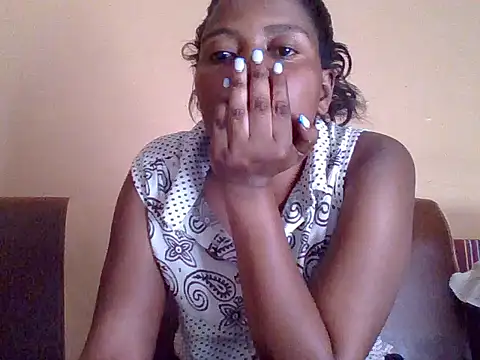 Snapshot of sweetbabra1 chatting on 25, 11, 2025 sweetbabra1 online show from 25, 11, 2025