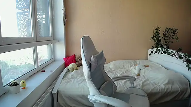 Snapshot of MissLinaDream chatting on 15, 9, 2025 MissLinaDream online show from 15, 9, 2025