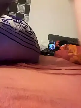 Snapshot of PIercingBoy38 chatting on 1, 2, 2025 PIercingBoy38 online show from 1, 2, 2025