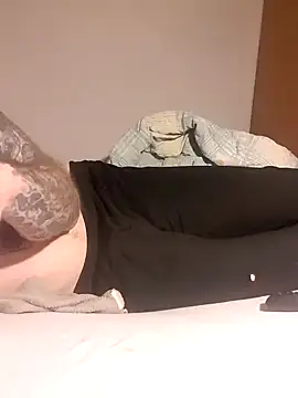 Snapshot of PIercingBoy38 chatting on 7, 2, 2025 PIercingBoy38 online show from 7, 2, 2025