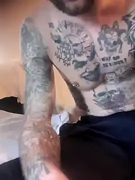 Snapshot of PIercingBoy38 chatting on 10, 2, 2025 PIercingBoy38 online show from 10, 2, 2025