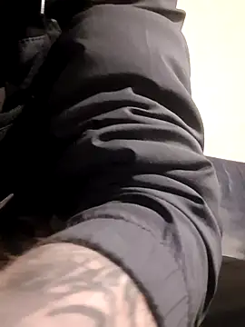 Snapshot of PIercingBoy38 chatting on 16, 2, 2025 PIercingBoy38 online show from 16, 2, 2025