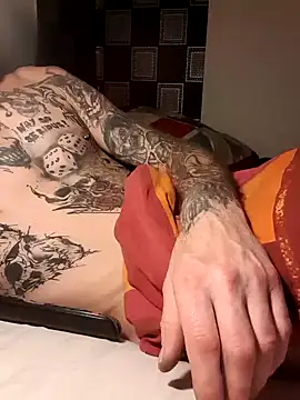 Snapshot of PIercingBoy38 chatting on 20, 2, 2025 PIercingBoy38 online show from 20, 2, 2025