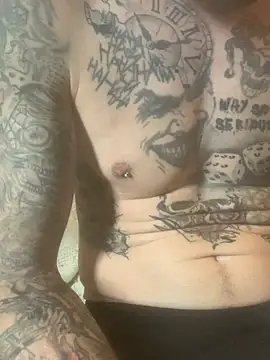 Snapshot of PIercingBoy38 chatting on 25, 2, 2025 PIercingBoy38 online show from 25, 2, 2025