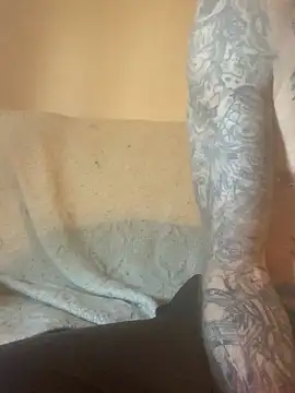 Snapshot of PIercingBoy38 chatting on 4, 3, 2025 PIercingBoy38 online show from 4, 3, 2025