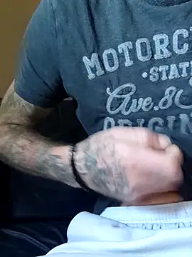 Snapshot of PIercingBoy38 chatting on 24, 9, 2025 PIercingBoy38 online show from 24, 9, 2025