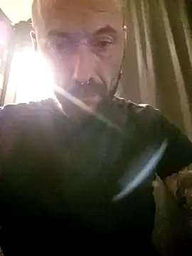 PIercingBoy38 online show from 28, 11, 2025