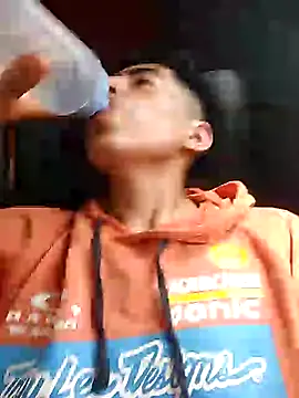 Snapshot of Alexander9827 chatting on 10, 1, 2025 Alexander9827 online show from 10, 1, 2025