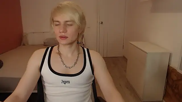 Oliver sweet  online show from 26, 2, 2026