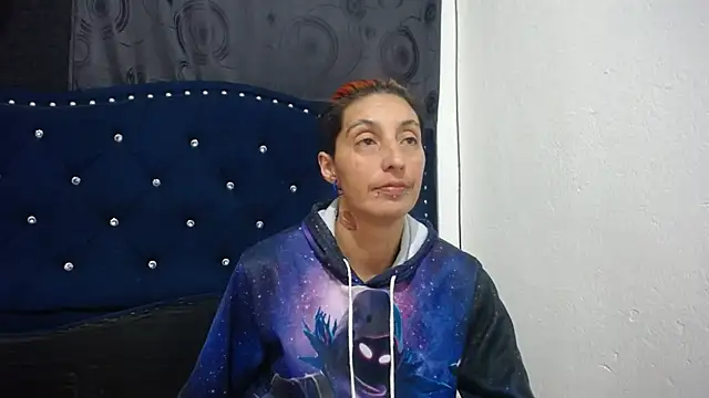 Snapshot of anyu1306 chatting on 16, 12, 2024 anyu1306 online show from 16, 12, 2024