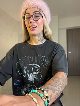 Snapshot of Miss_sagitario chatting on 14, 4, 2026 Miss sagitario online show from 14, 4, 2026