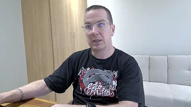 BrettJ81 online show from 20, 3, 2026