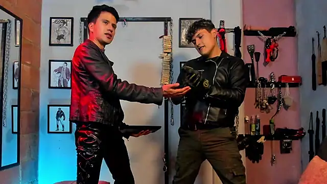 Snapshot of dom2travelersss chatting on 27, 1, 2025 dom2travelersss online show from 27, 1, 2025