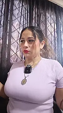 Snapshot of gisellsaenz chatting on 28, 2, 2026 gisellsaenz online show from 28, 2, 2026