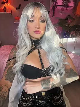 Snapshot of DaniDusan_ chatting on 27, 10, 2025 DaniDusan  online show from 27, 10, 2025