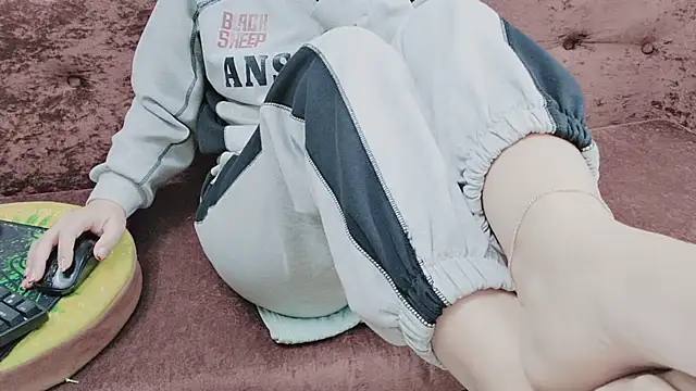 Sophie Secret online show from 25, 10, 2025