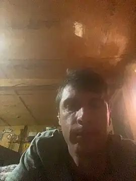 Snapshot of DillPie chatting on 12, 9, 2025 DillPie online show from 12, 9, 2025