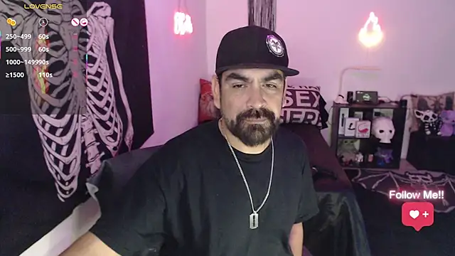 Snapshot of soyelcarlitos_ chatting on 8, 5, 2026 soyelcarlitos online show from 8, 5, 2026