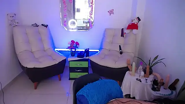 Snapshot of susan_smith18 chatting on 15, 1, 2025 susan smith18 online show from 15, 1, 2025