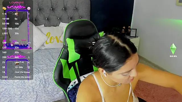 Snapshot of susan_smith18 chatting on 19, 9, 2025 susan smith18 online show from 19, 9, 2025