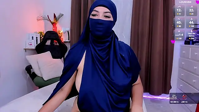 KeishaDanger  online show from 17, 2, 2025