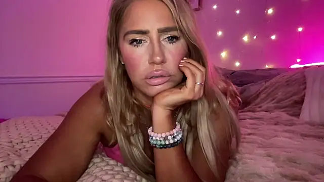 Fitnessbabe69 online show from 16, 11, 2025